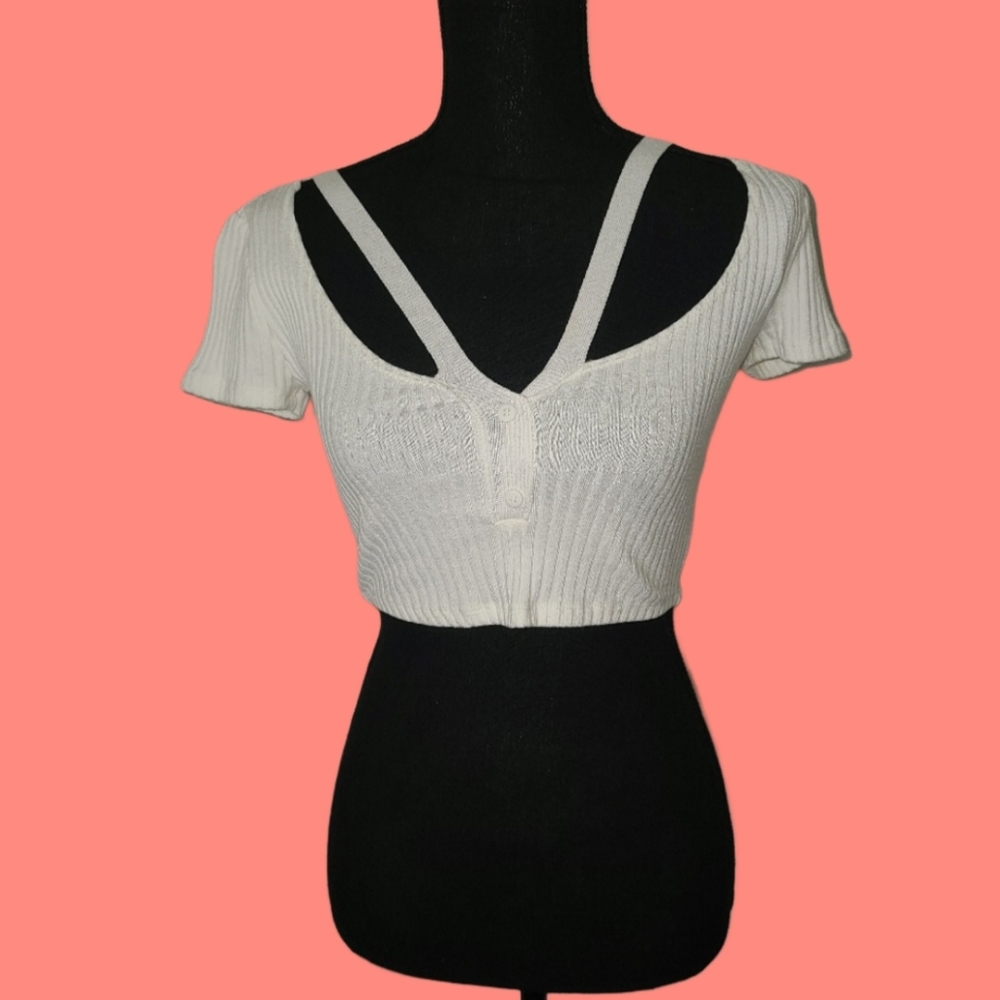 NWOT ZARA Crop Top